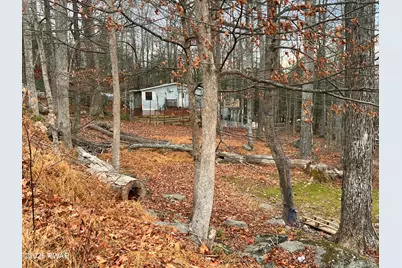 172 Granite Drive, Greentown, PA 18426 - Photo 3