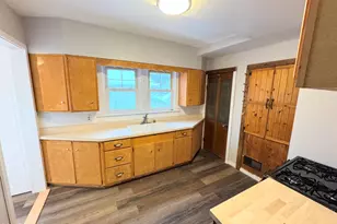 1307 Hillside Ave, Honesdale, PA 18431 - Photo 7