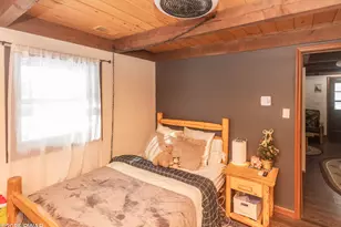 120 Yvonne Ln, Dingmans Ferry, PA 18328 - Photo 23