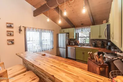 120 Yvonne Lane, Dingmans Ferry, PA 18328 - Photo 11