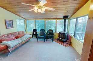 153 Mountain Lake Dr, Dingmans Ferry, PA 18328 - Photo 13
