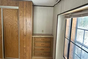 236 Well Rd, Greeley, PA 18425 - Photo 27