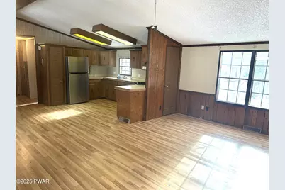 236 Well Road, Greeley, PA 18425 - Photo 9