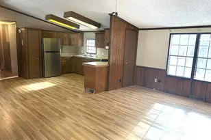 236 Well Rd, Greeley, PA 18425 - Photo 9