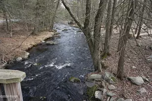 110 Brookside Dr, Dingmans Ferry, PA 18328 - Photo 3