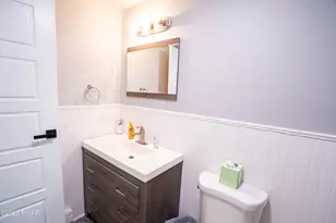 28 Woodcrest Ln, Lake Ariel, PA 18436 - Photo 23