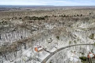 270 Oakenshield Dr, Tamiment, PA 18371 - Photo 25