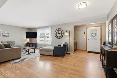 178 Old State Road, Honesdale, PA 18431 - Photo 9