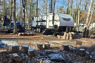 138 Dingman Dr, Milford, PA 18337 - Photo 1