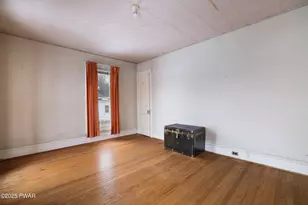 50 Washington St, Carbondale, PA 18407 - Photo 25