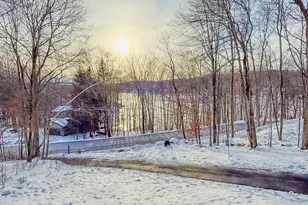 543 Lakeview Dr E, Lake Ariel, PA 18436 - Photo 5