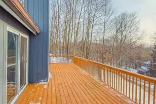 543 Lakeview Dr E, Lake Ariel, PA 18436 - Photo 7