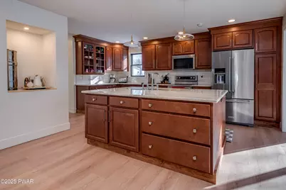 121 Red Coat Lane, Hanover Township, PA 18706 - Photo 21