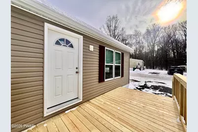 120 Middle Road, Greentown, PA 18426 - Photo 5