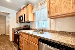 120 Middle Rd, Greentown, PA 18426 - Photo 9