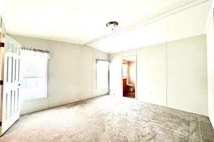120 Middle Rd, Greentown, PA 18426 - Photo 19