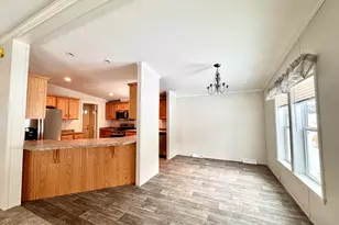 120 Middle Rd, Greentown, PA 18426 - Photo 3