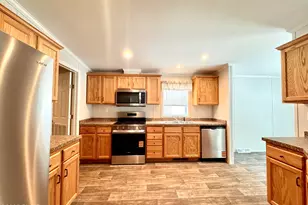 120 Middle Rd, Greentown, PA 18426 - Photo 7