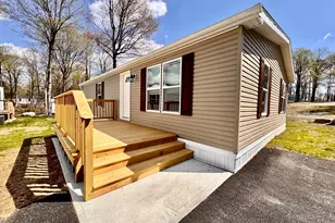 120 Middle Rd, Greentown, PA 18426 - Photo 7