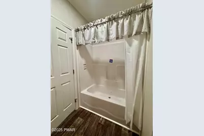 120 Middle Road, Greentown, PA 18426 - Photo 27