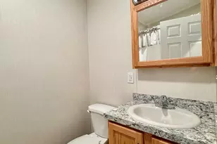 120 Middle Rd, Greentown, PA 18426 - Photo 23