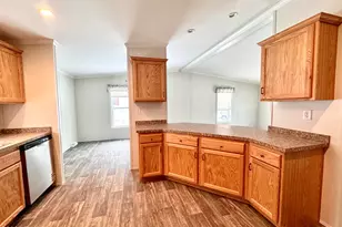 120 Middle Rd, Greentown, PA 18426 - Photo 11