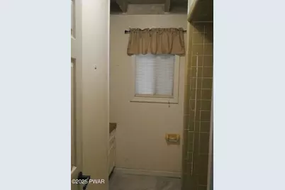 100 Lincoln Drive, Lords Valley, PA 18428 - Photo 19