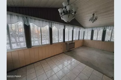 100 Lincoln Drive, Lords Valley, PA 18428 - Photo 7