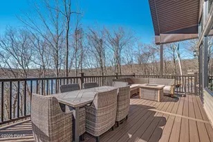 1088 Lakeshore Dr, Lake Ariel, PA 18436 - Photo 13