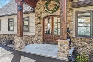 1088 Lakeshore Dr, Lake Ariel, PA 18436 - Photo 13