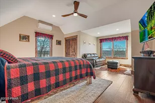 1088 Lakeshore Dr, Lake Ariel, PA 18436 - Photo 41