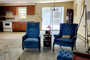 103 Deep Hollow Dr, Greentown, PA 18426 - Photo 5