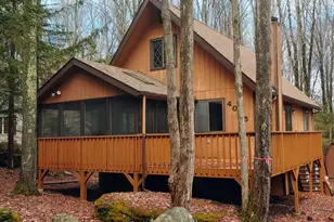 4095 S Fairway Dr, Lake Ariel, PA 18436 - Photo 1