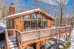 801 Saddlebrook Spur, Hawley, PA 18428 - Photo 3