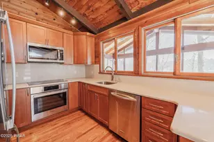 801 Saddlebrook Spur, Hawley, PA 18428 - Photo 19