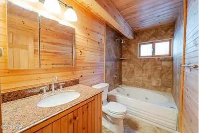 801 Saddlebrook Spur, Hawley, PA 18428 - Photo 31