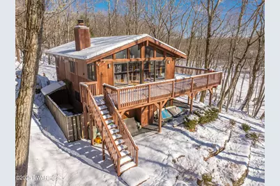 801 Saddlebrook Spur, Hawley, PA 18428 - Photo 1