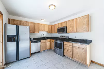 133 Brownstone Drive, Milford, PA 18337 - Photo 15