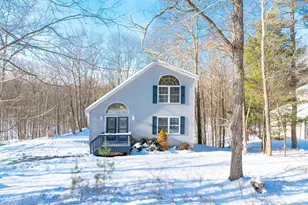 133 Brownstone Dr, Milford, PA 18337 - Photo 1
