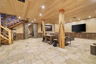 110 St Andrews Dr, Greentown, PA 18426 - Photo 61