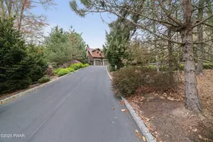 110 St Andrews Dr, Greentown, PA 18426 - Photo 99