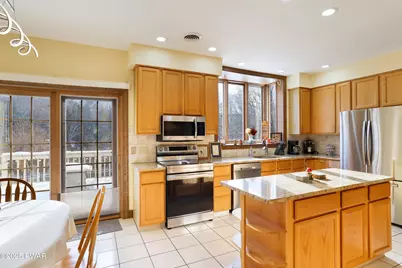 514 Highlawn Drive, East Stroudsburg, PA 18302 - Photo 7