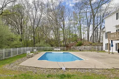 514 Highlawn Drive, East Stroudsburg, PA 18302 - Photo 5