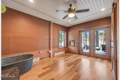 132 N Lake Shore Drive, Dingmans Ferry, PA 18328 - Photo 35