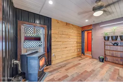 132 N Lake Shore Drive, Dingmans Ferry, PA 18328 - Photo 37