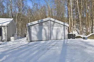 374 Fork Mountain Rd, Equinunk, PA 18417 - Photo 51