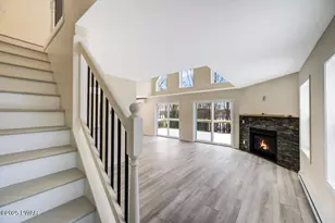 578 Lakeview Dr E, Lake Ariel, PA 18436 - Photo 51