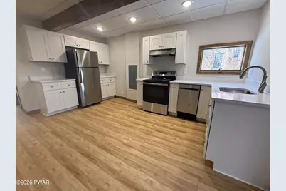 307 Main Avenue #2nd Floor, Hawley, PA 18428 - Photo 7