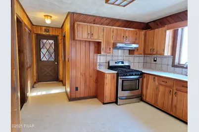 104 King Arthurs Court, Honesdale, PA 18431 - Photo 9
