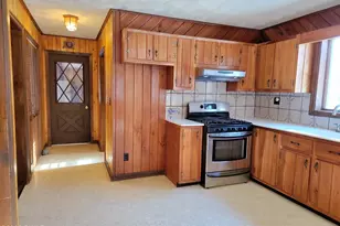 104 King Arthurs Ct, Honesdale, PA 18431 - Photo 9